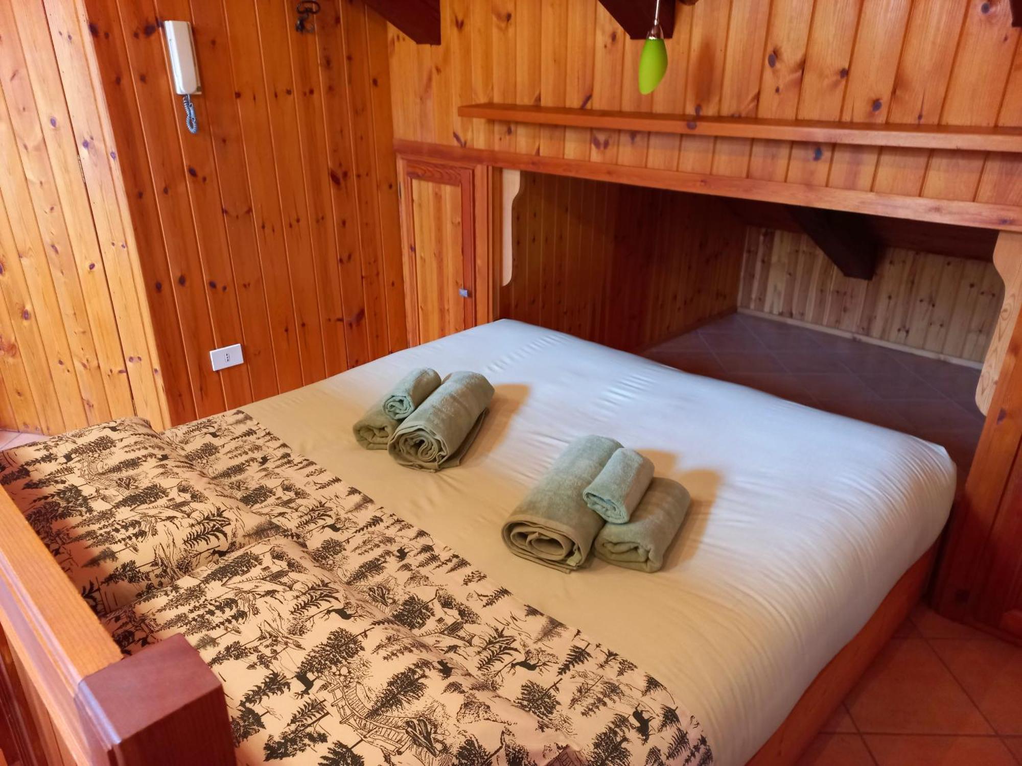 Ferienwohnung Mansarda Bardonecchia Exterior foto