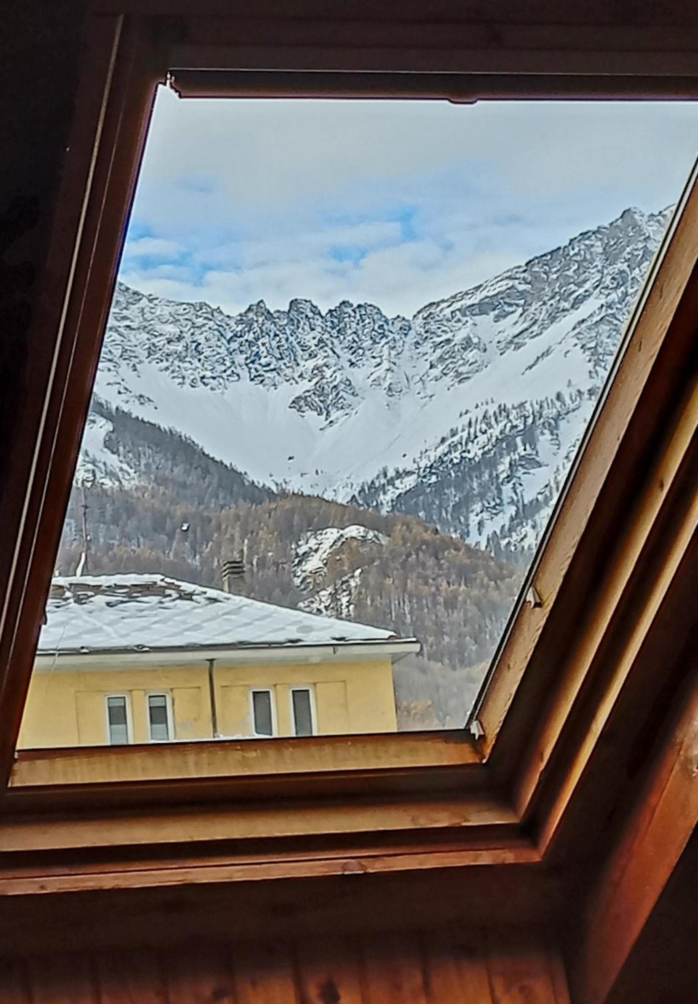 Ferienwohnung Mansarda Bardonecchia Exterior foto